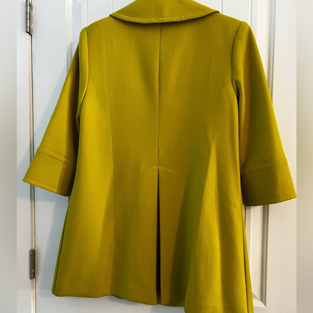 coat - Picture 3 of 3